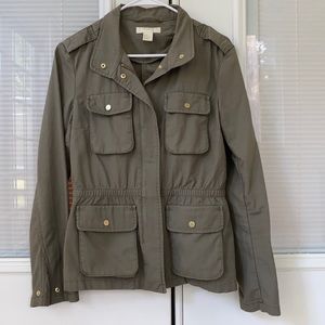 H&M women’s green Utility Jacket size 8 US
